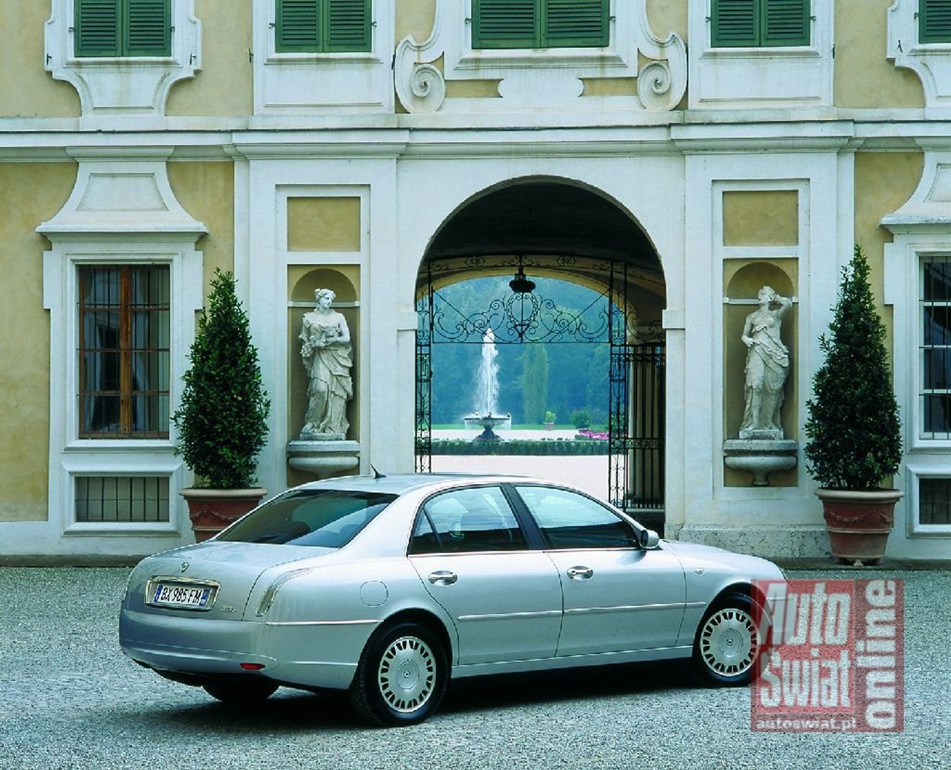 Lancia Thesis