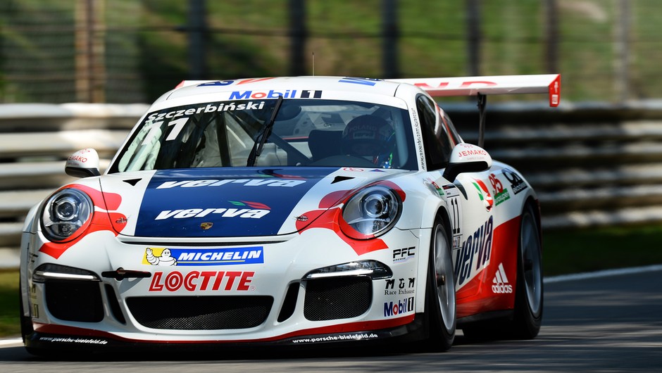 Zwycięstwo Giermaziaka w wyścigu GT Masters
