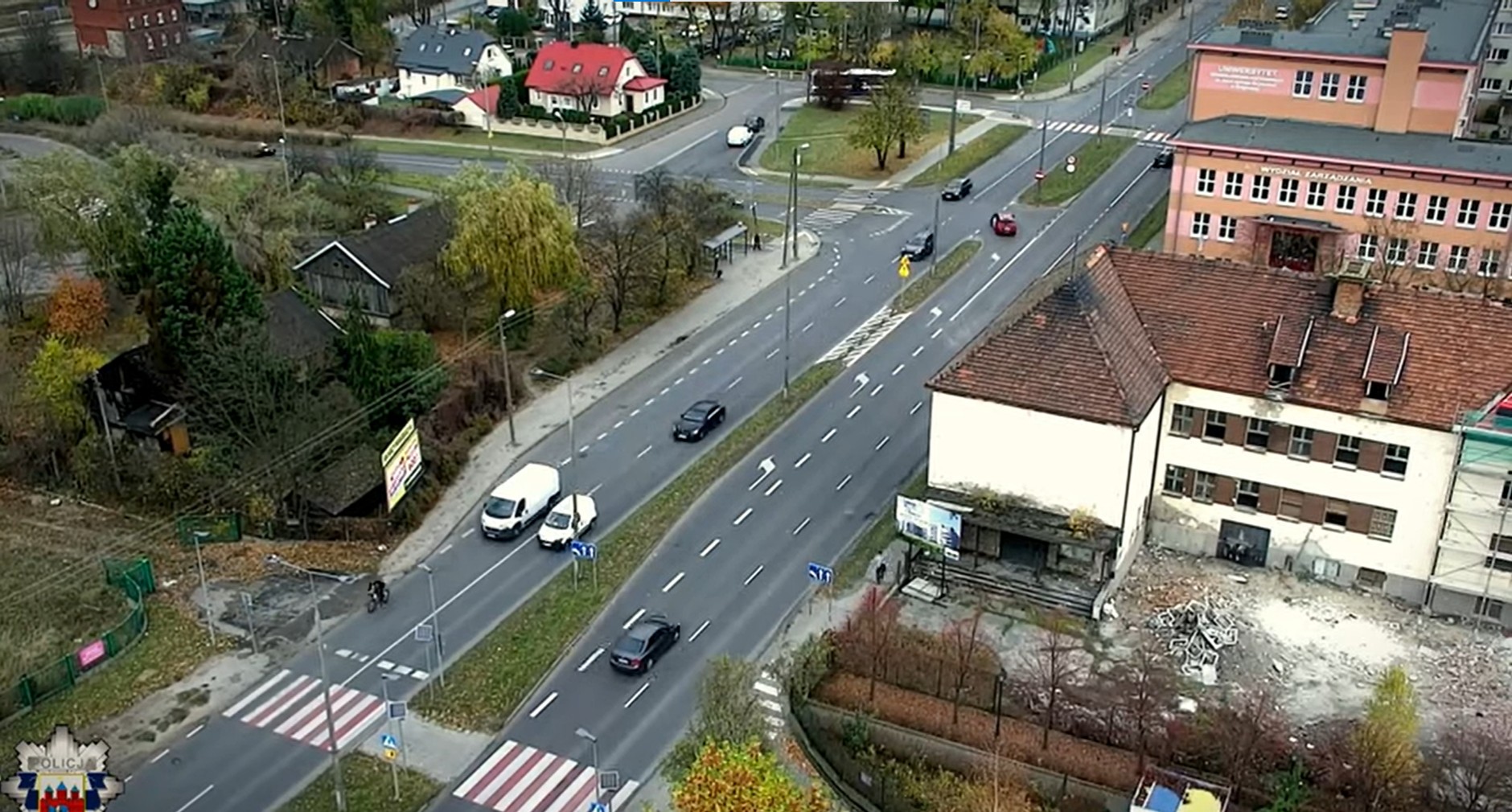 Policjanci sprawdzali zachowanie uczestników ruchu z drona