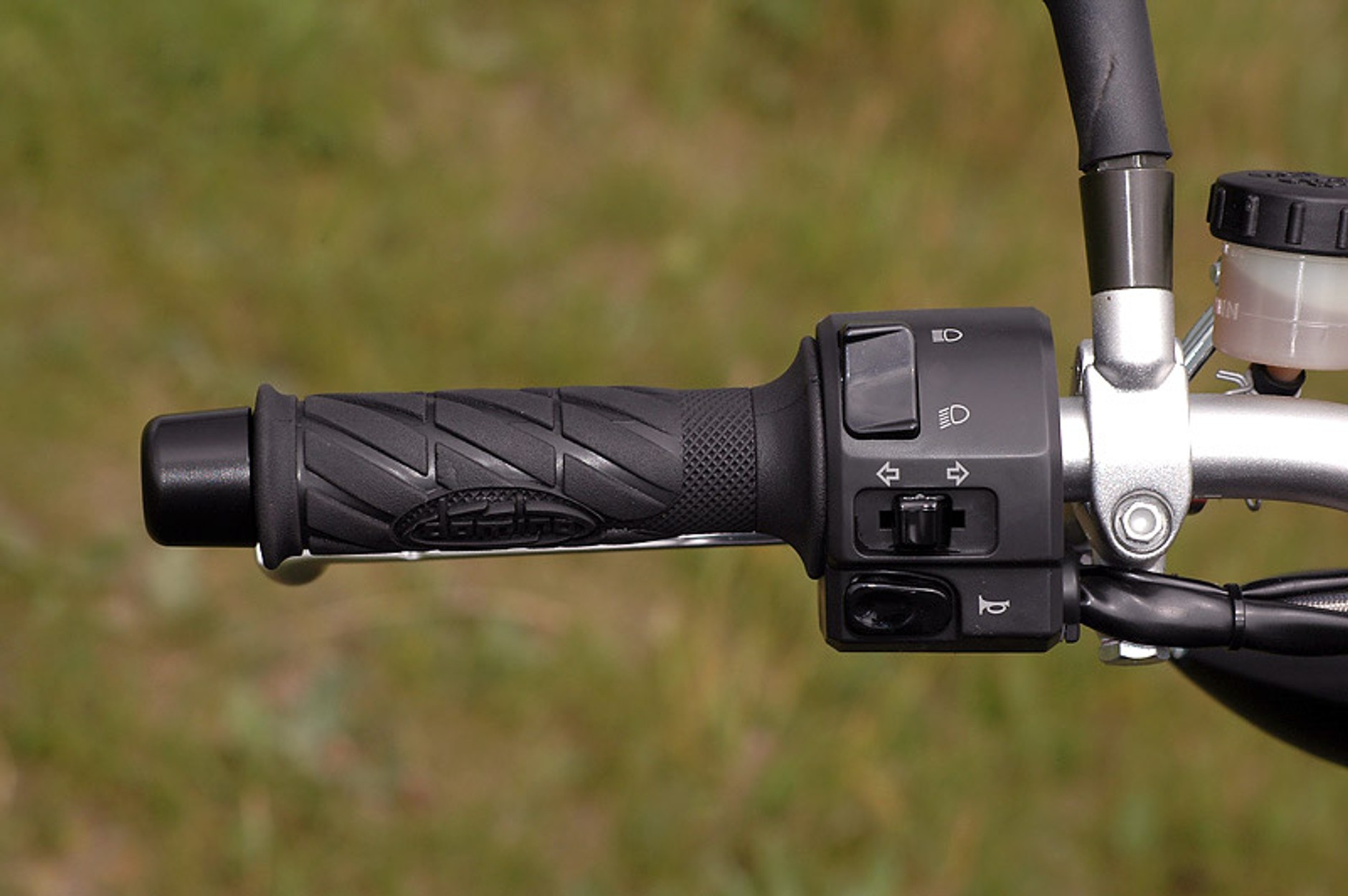 KTM 990 SuperDuke R: Ready to Race