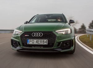 Audi RS4 Avant - kombi z ogniem w ...
