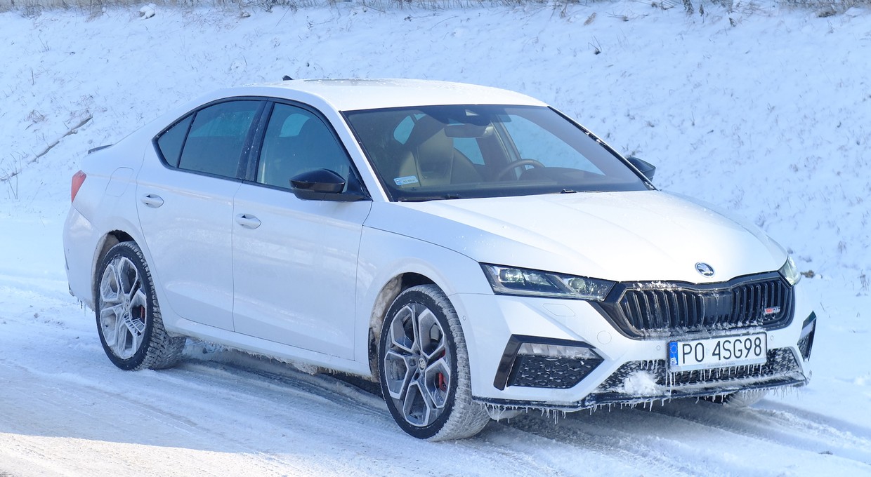 Hybrydowy, rodzinny sportowiec - czy takie połączenie jest możliwe?