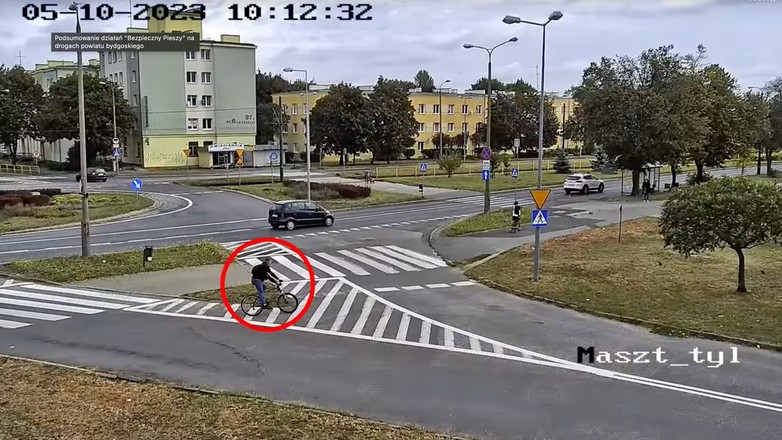 Policjanci z Bydgoszczy skorzystali z mobilnego centrum monitoringu. Kierowcy i piesi byli bez szans