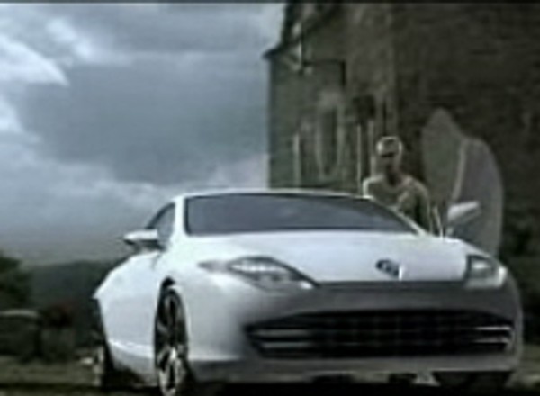IAA Frankfurt 2007: Renault Laguna Coupe - elegancki concept (wideo)