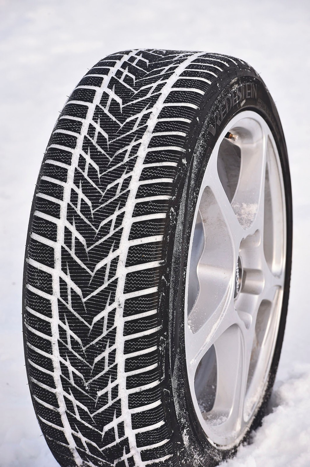 VredesteinWintrac Xtreme S95 Yok. 2520 zł/komplet