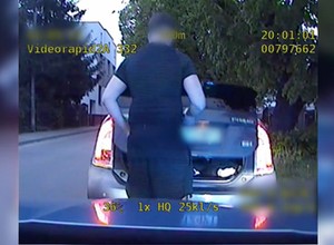 Gdy kierowca otworzył bagażnik, policjanci nie mogli się nadziwić