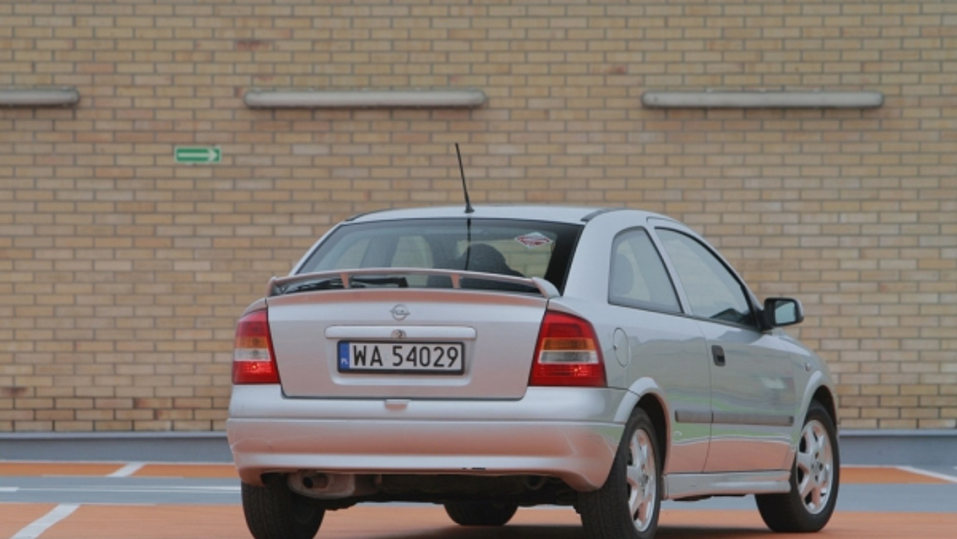 Opel Astra II
