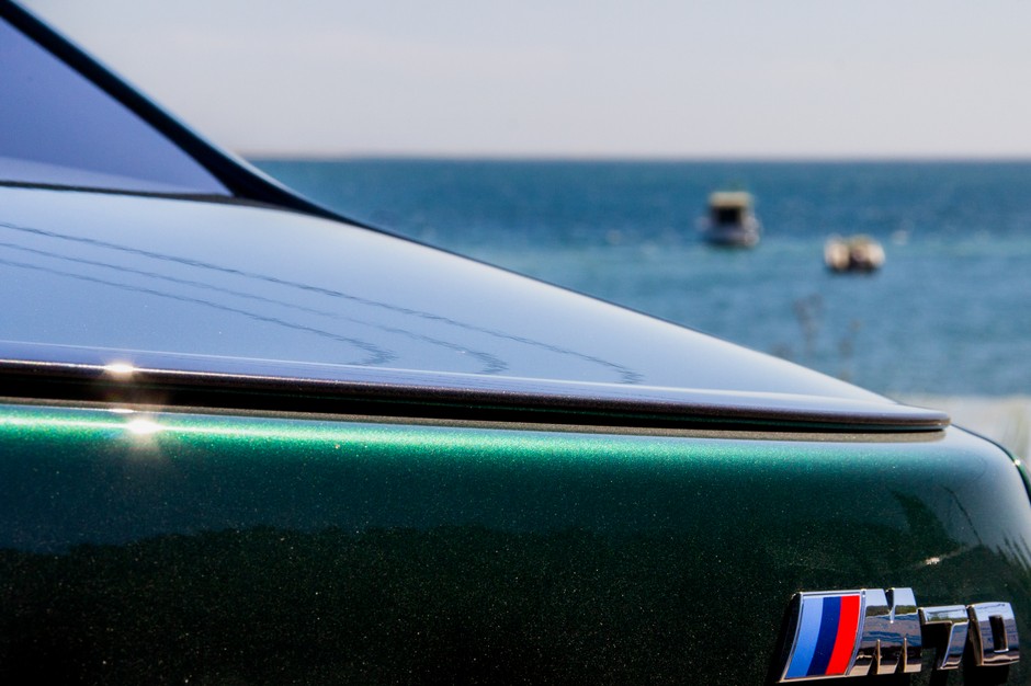 BMW i7 M70