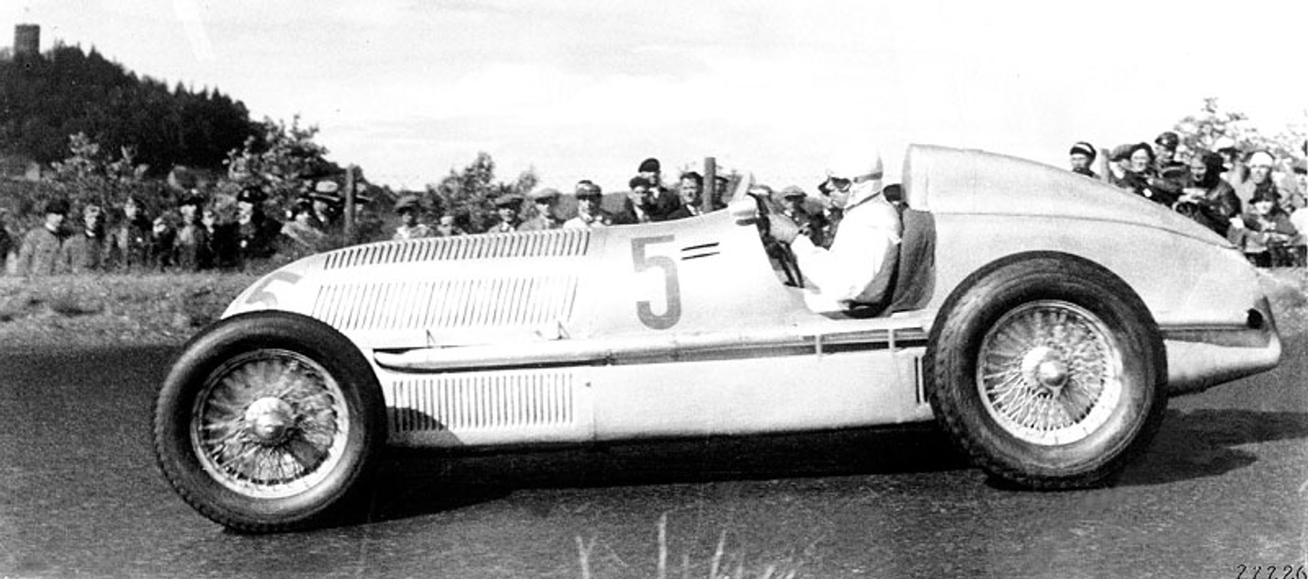 Mercedes-Benz: srebrne strzały w okresie przedwojennym