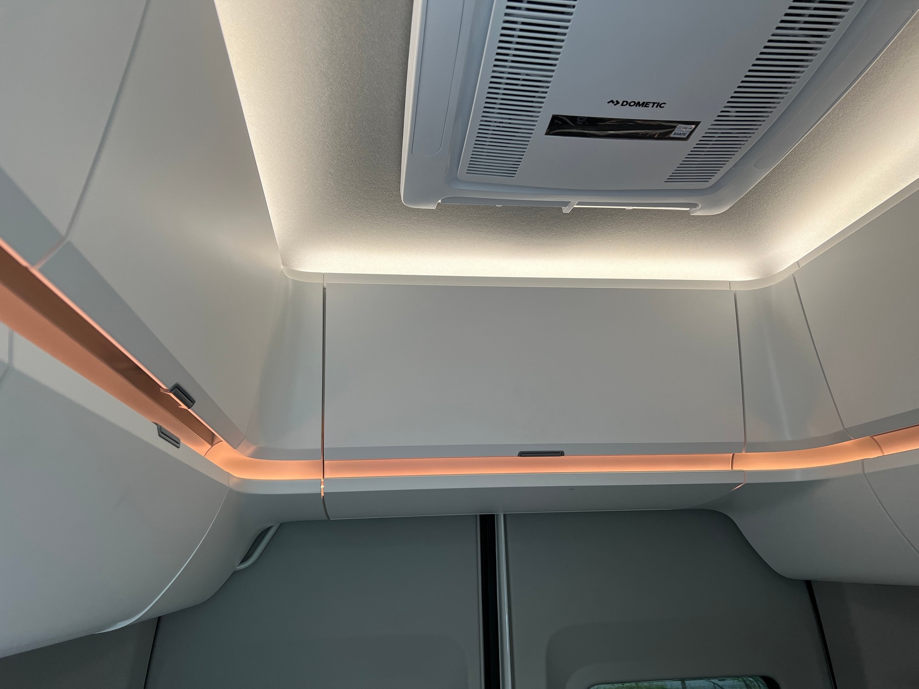 Volkswagen Grand California 600