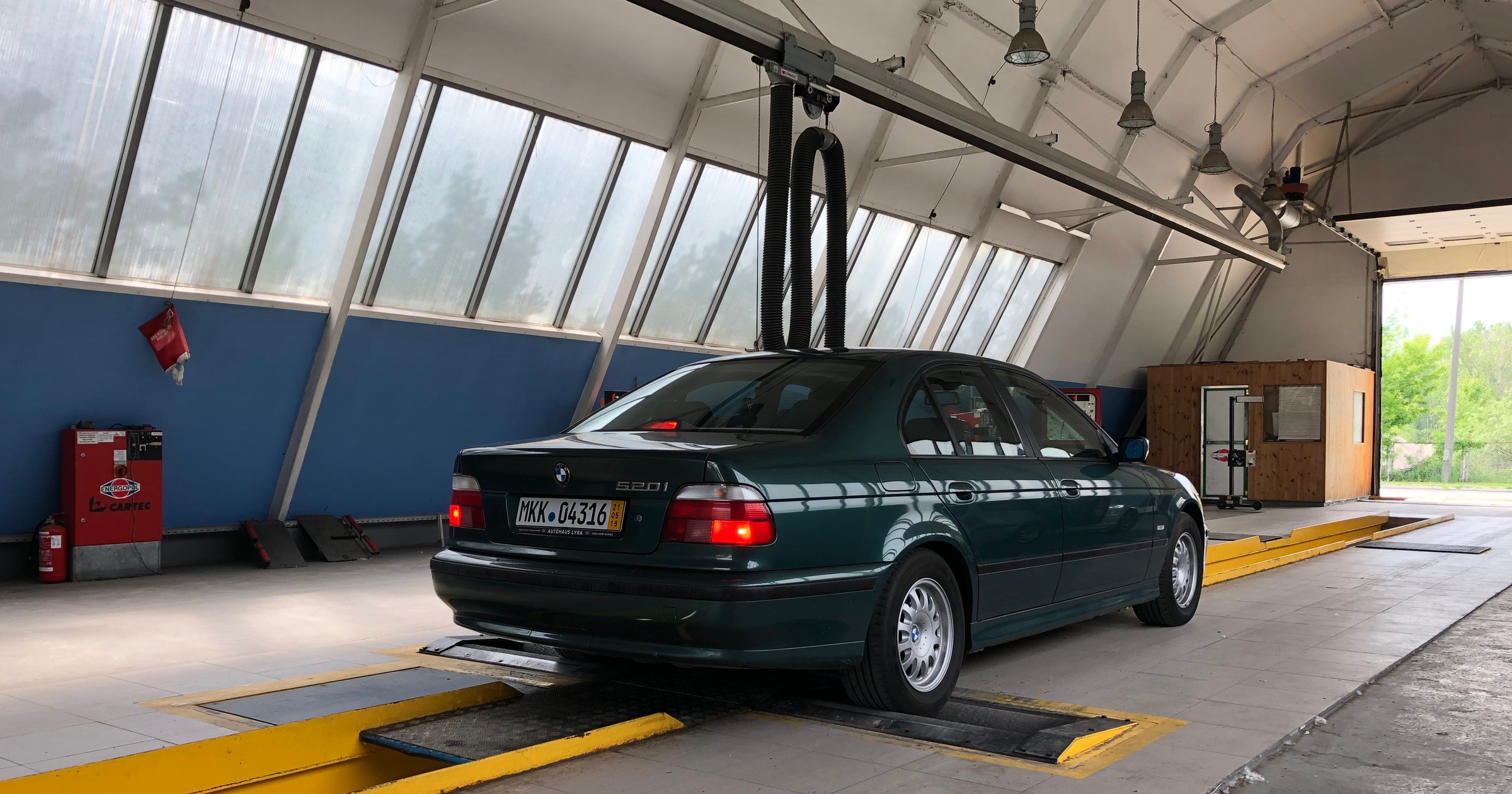 Badanie techniczne auta sprowadzonego