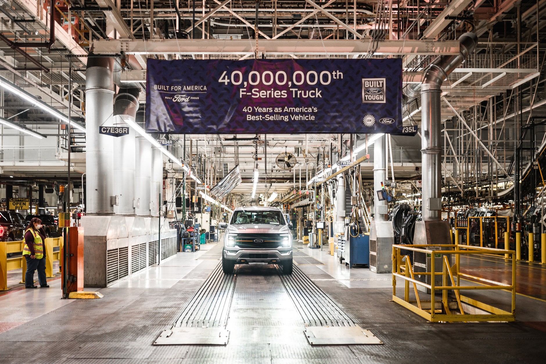 40 mln Forda z serii F