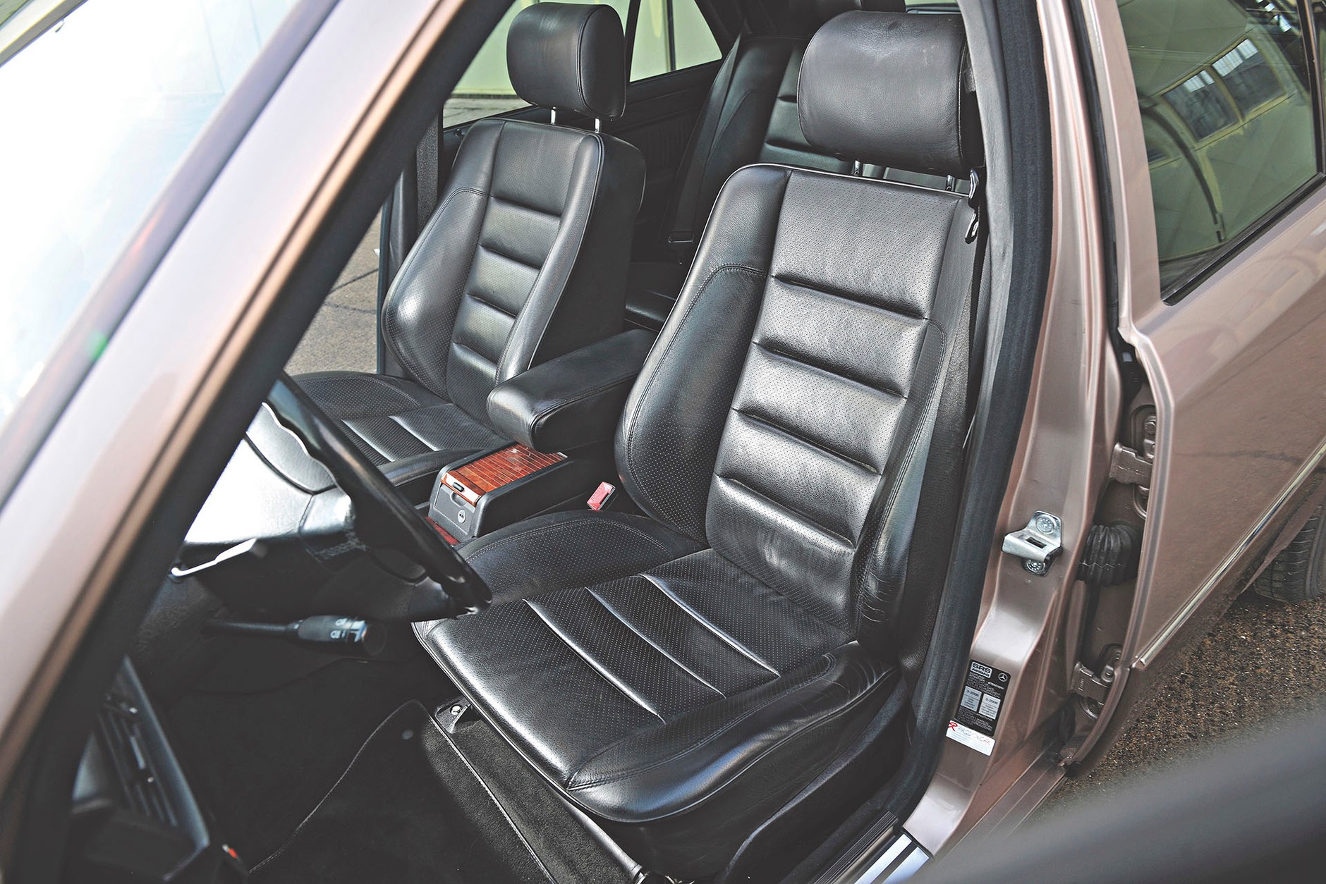 Mercedes 500 E - ciało prawie obce