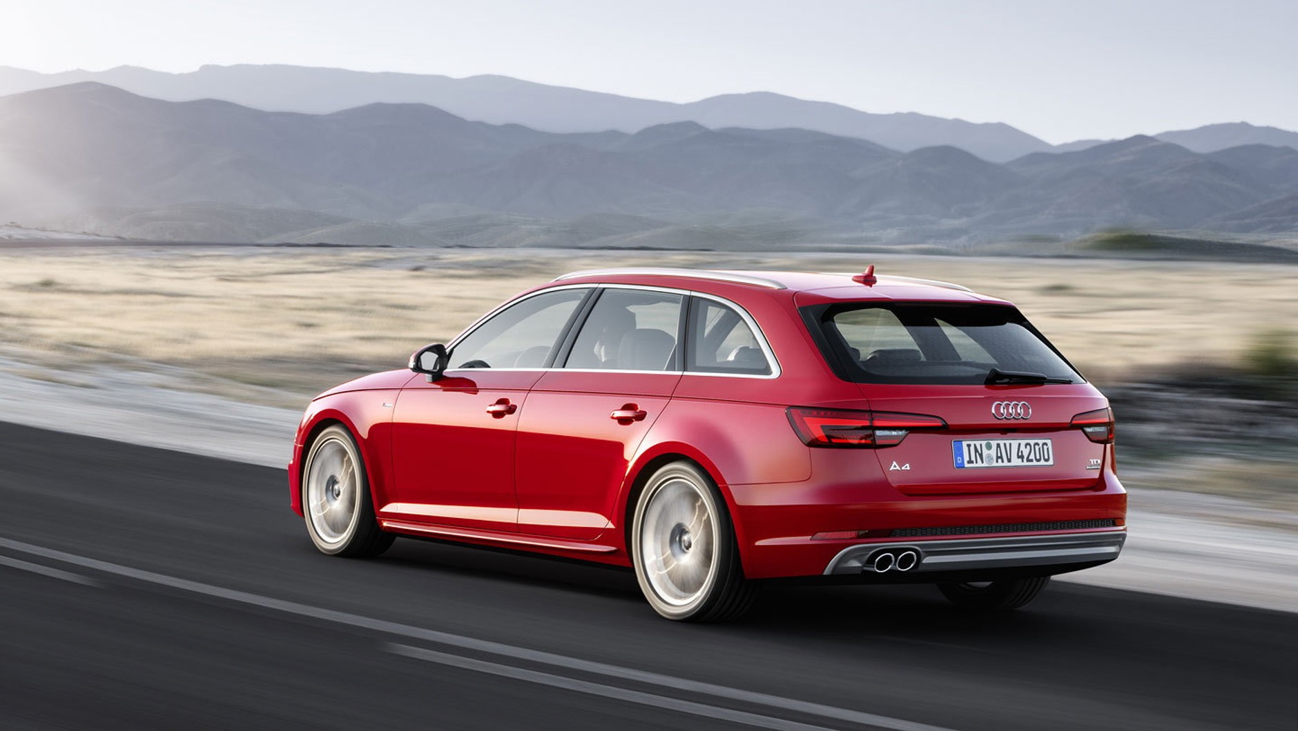 Audi A4 B9: większe i lżejsze