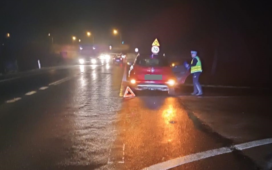 Wypadek drogowy w Piaskach - pieszy w szpitalu