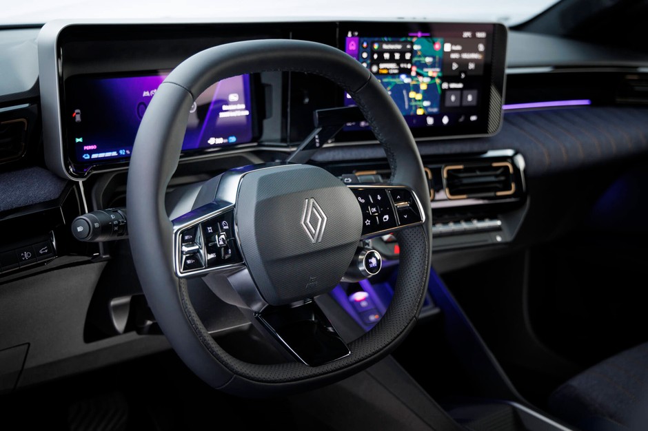 Renault 4 E-Tech 2024