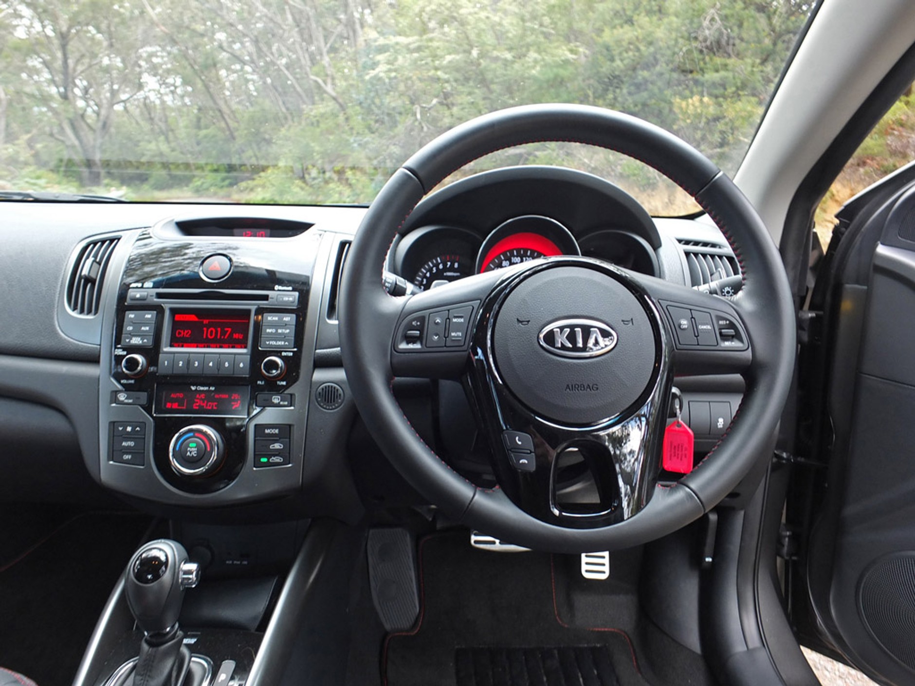 Kia Cerato Koup: jak jeździ australijska Kia