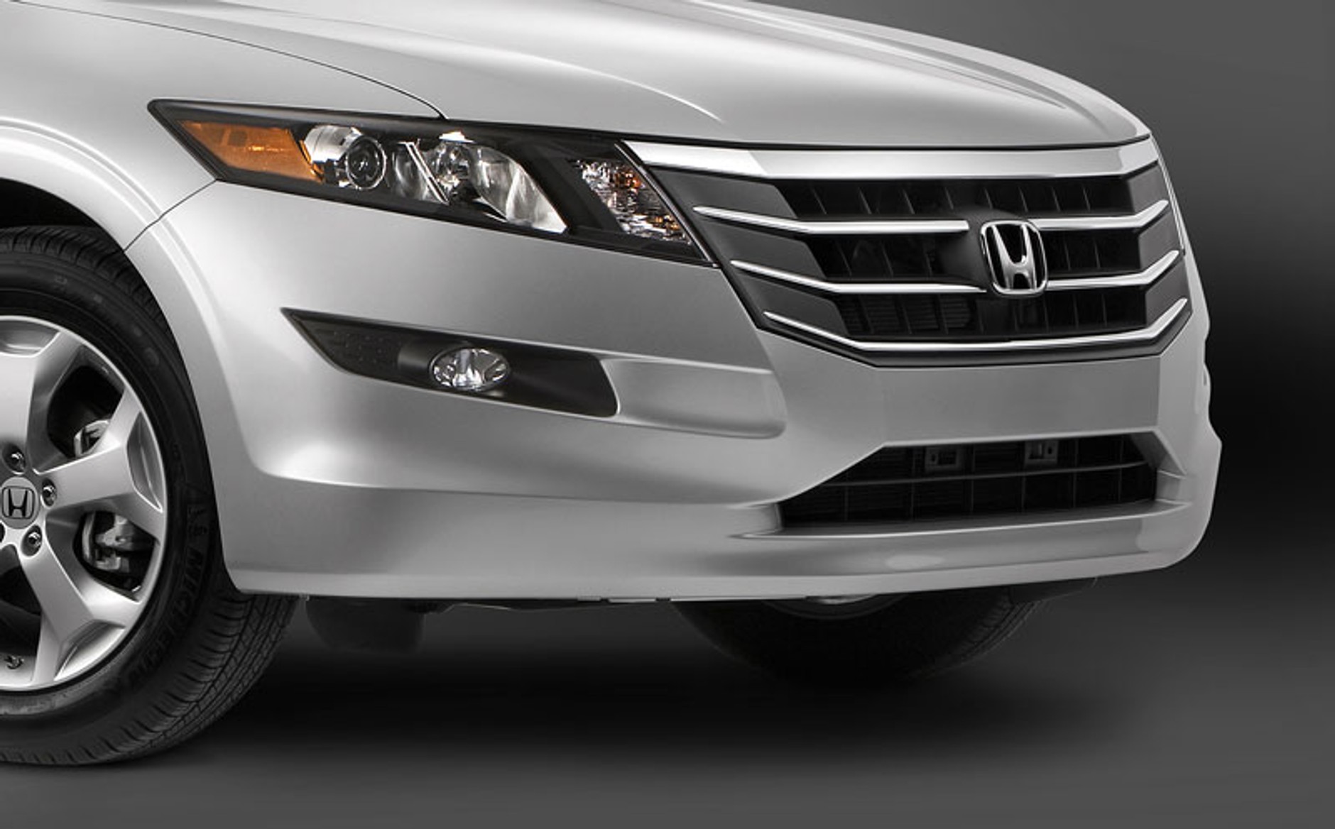 Honda Accord Crosstour: Accord jako crossover dla Amerykanów