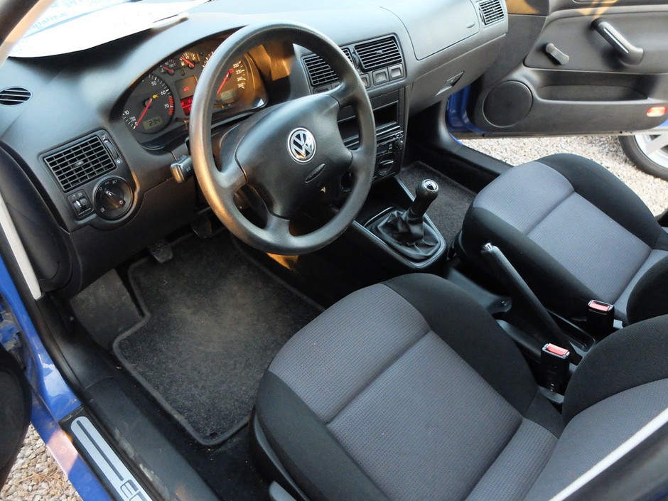 Auto z ogłoszenia - Volkswagen Golf IV 1.6