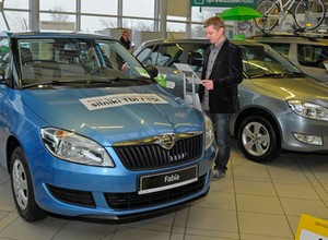 Sprzedaż samochodów w 2014 r. Skoda, VW, Toyota na czele