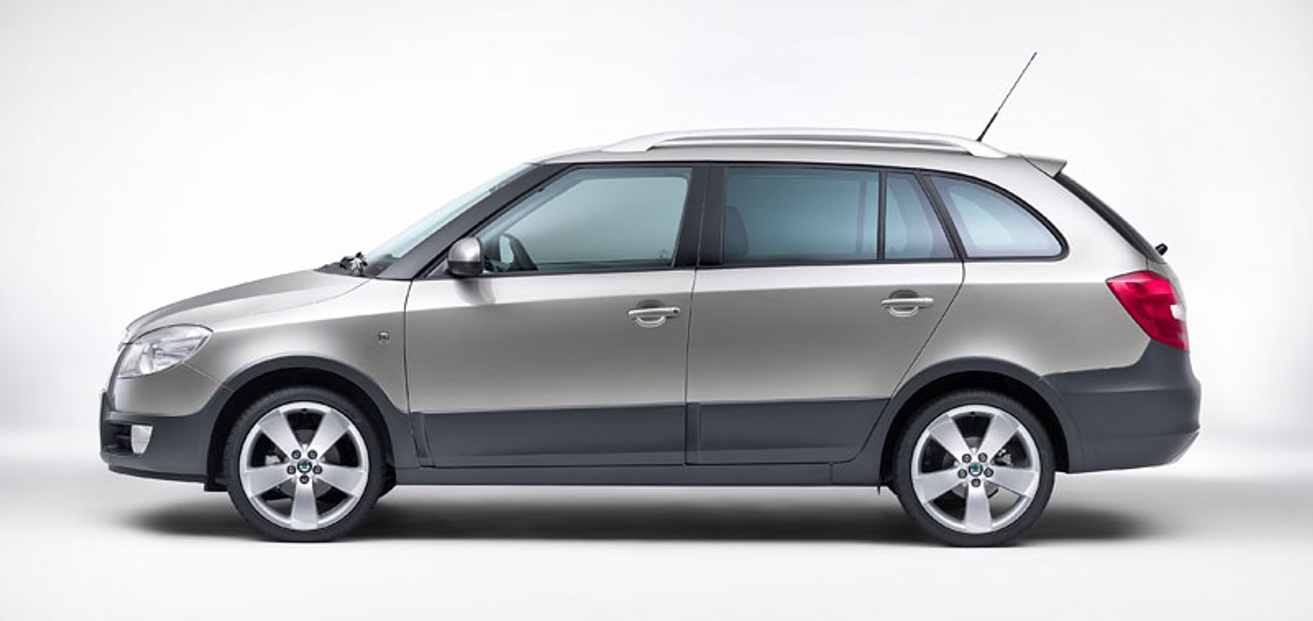 Genewa 2009: Škoda Fabia Scout – fotogaleria