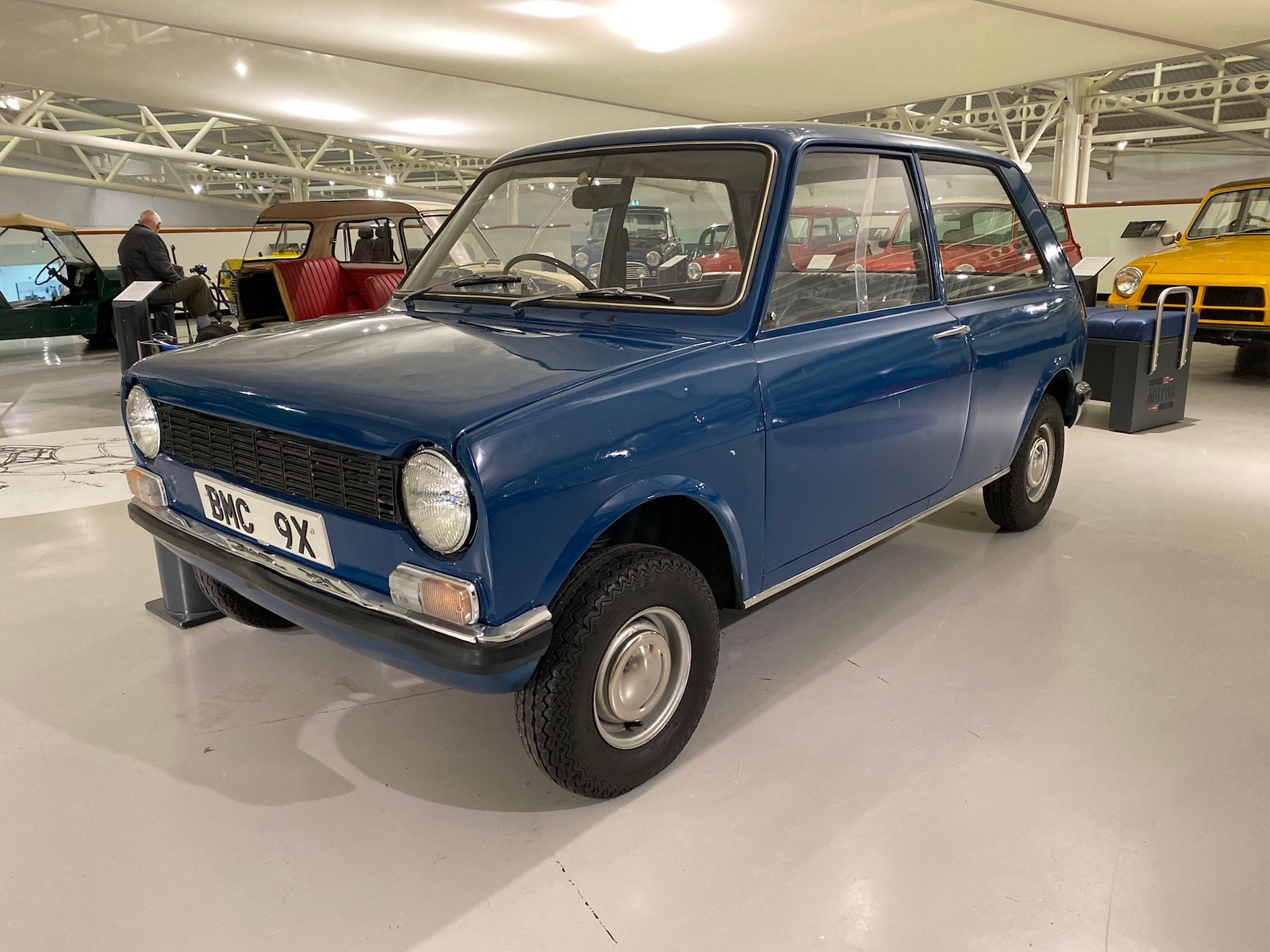 Mini 9X hatchback prototype