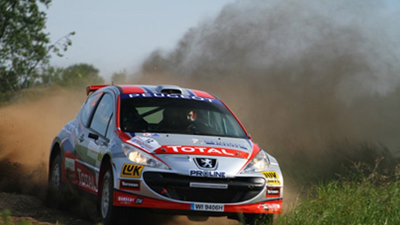 Jak działa napęd 4x4 w Peugeocie 207 S2000