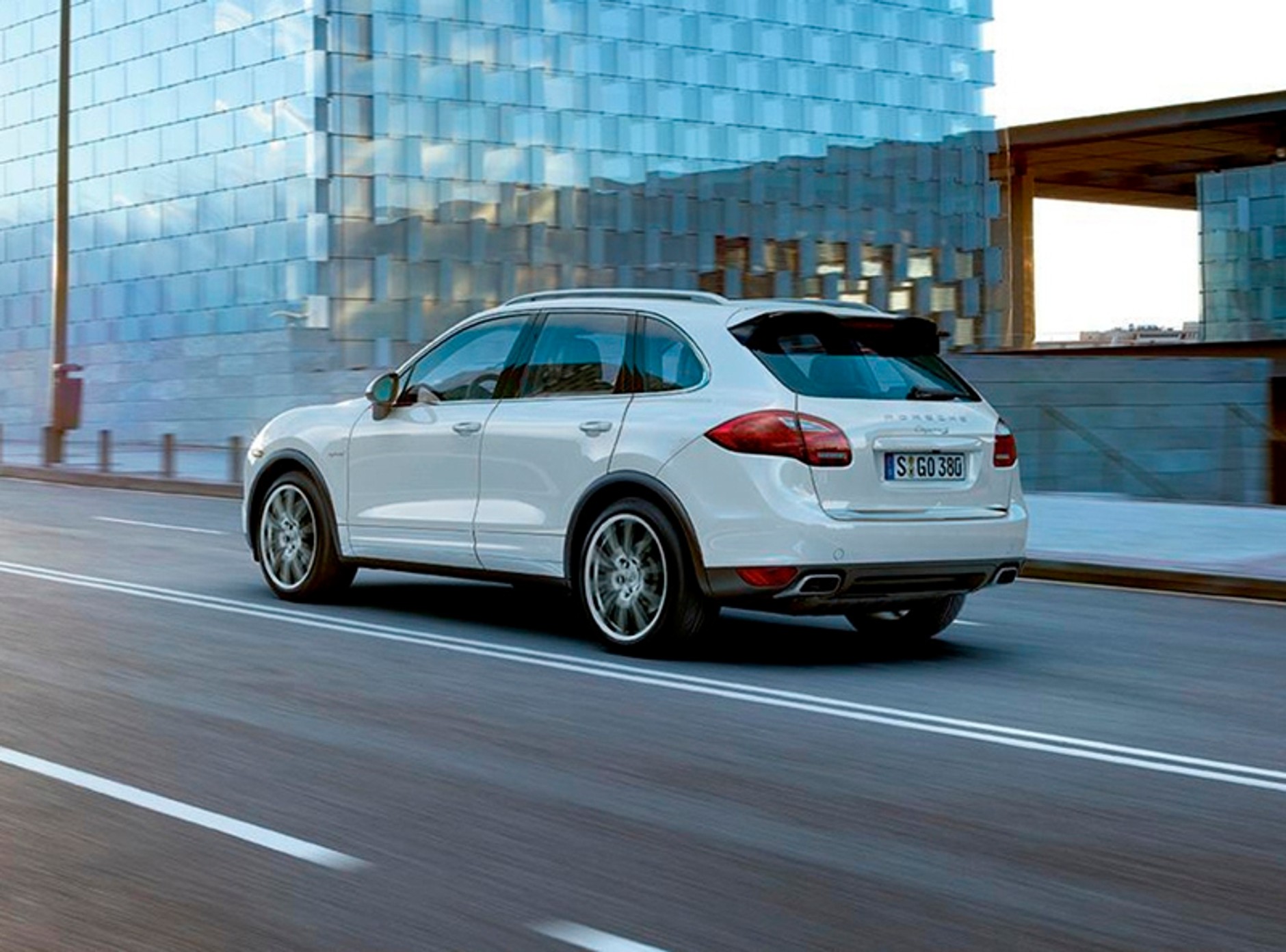 Porsche Cayenne – jest go teraz mniej