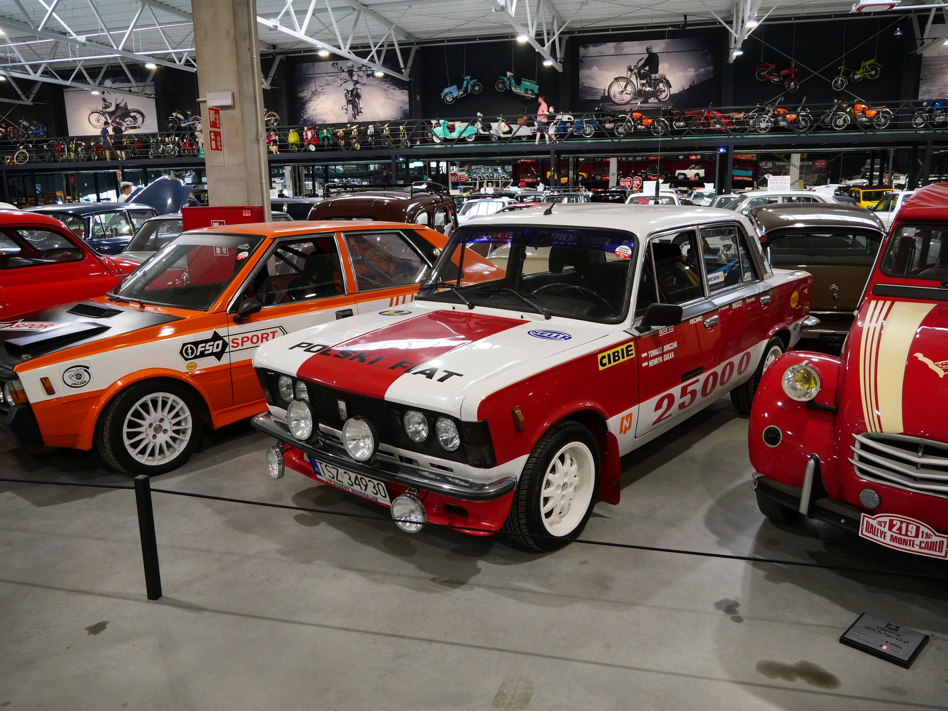 Setki unikalnych aut to tylko część atrakcji, jakie czekają w Muzeum Motoryzacji Wena w Oławie