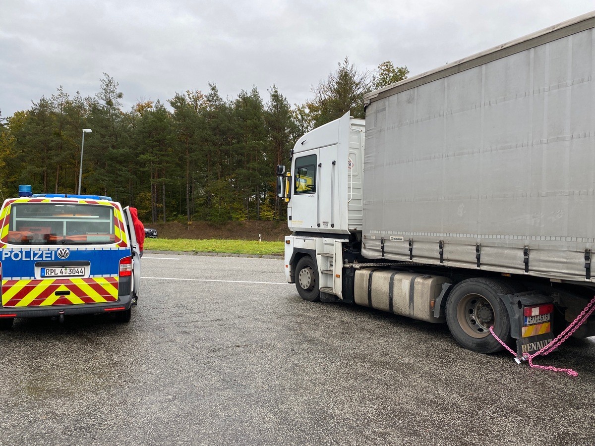 Niemiecka policja zabezpieczyła zestaw łańcuchem