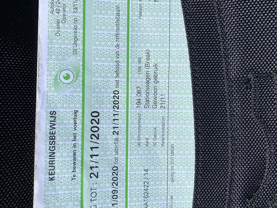Audi A4 2.0 TDI z 2010 r. za 38 700 zł: auto ma belgijskie papiery, które wydają się potwierdzać przebieg.
