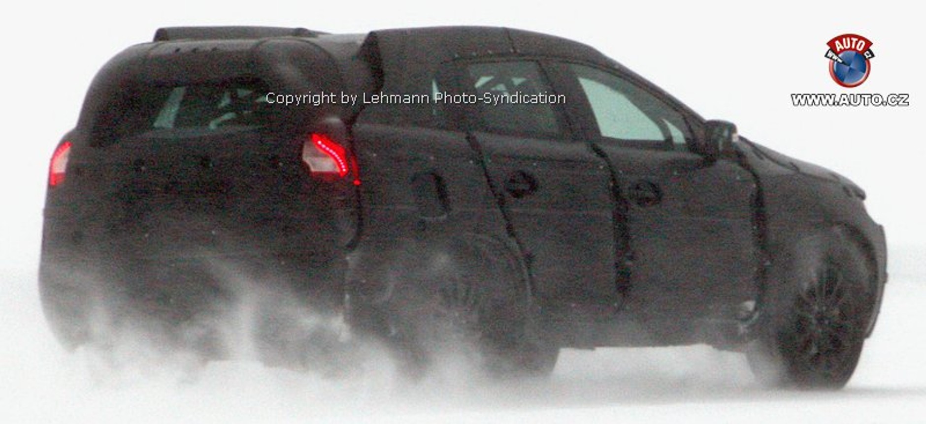 Zdjęcia szpiegowskie: Volvo XC60 już w Genewei