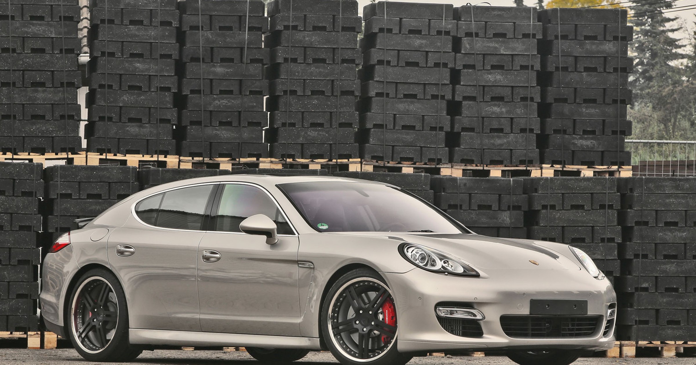 Porsche Panamera - Dodatkowe 50 KM dzięki modyfikacji komputera
