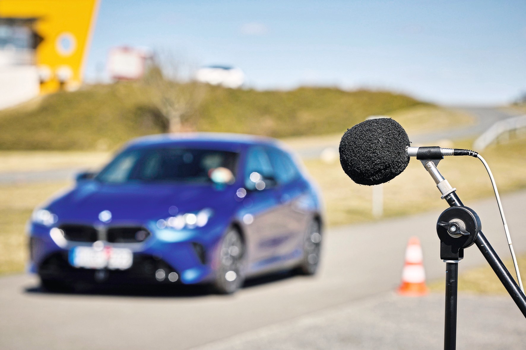 Pomiary hałasu emitowanego przez opony