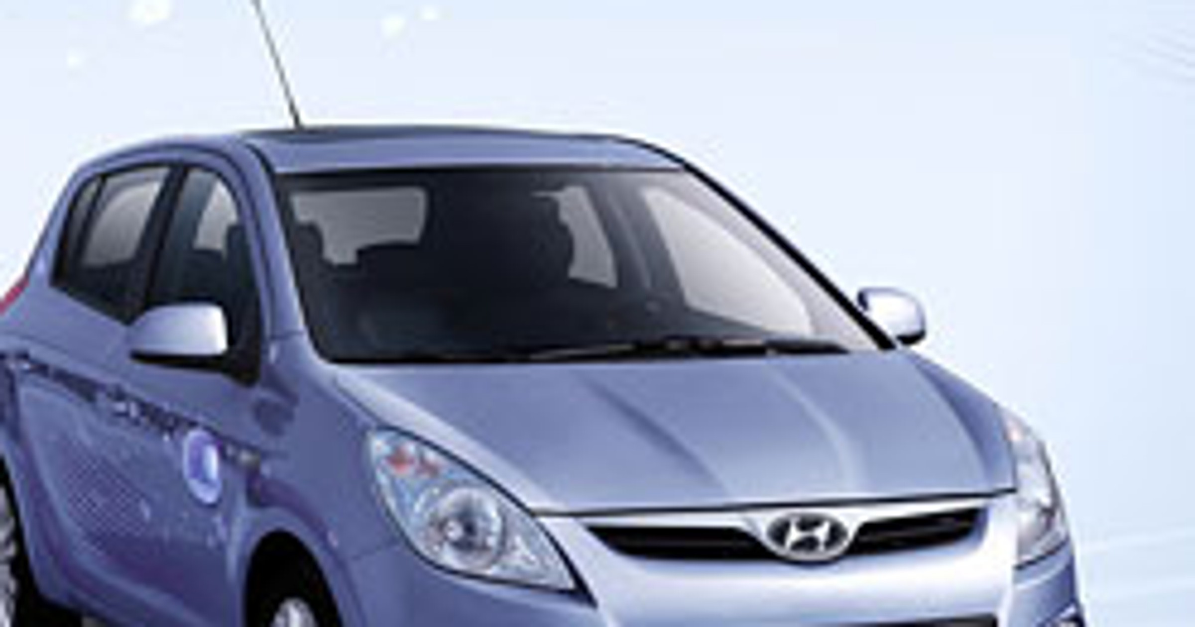 Paryż 2008: Hyundai i20 oraz i20 blue mają podbić Europę (wideo)