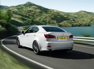 Lexus IS najczęstszą ofiarą wandali