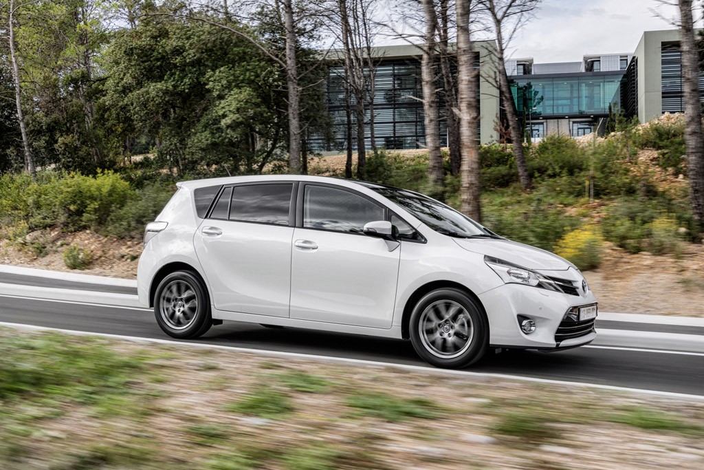 Nowa Toyota Verso idzie w ślady Aurisa