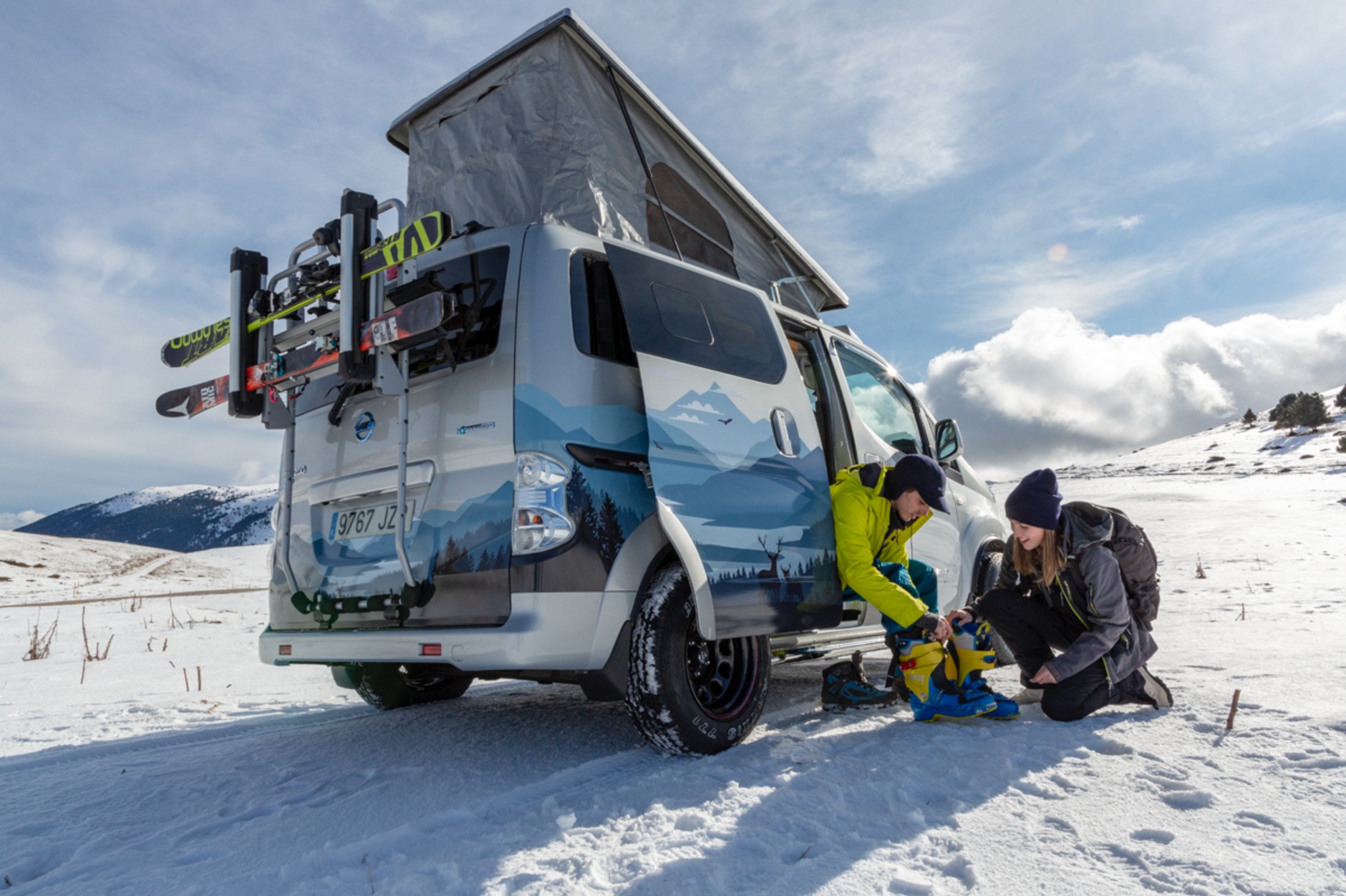 Nissan e-NV200 Winter Camper Concept