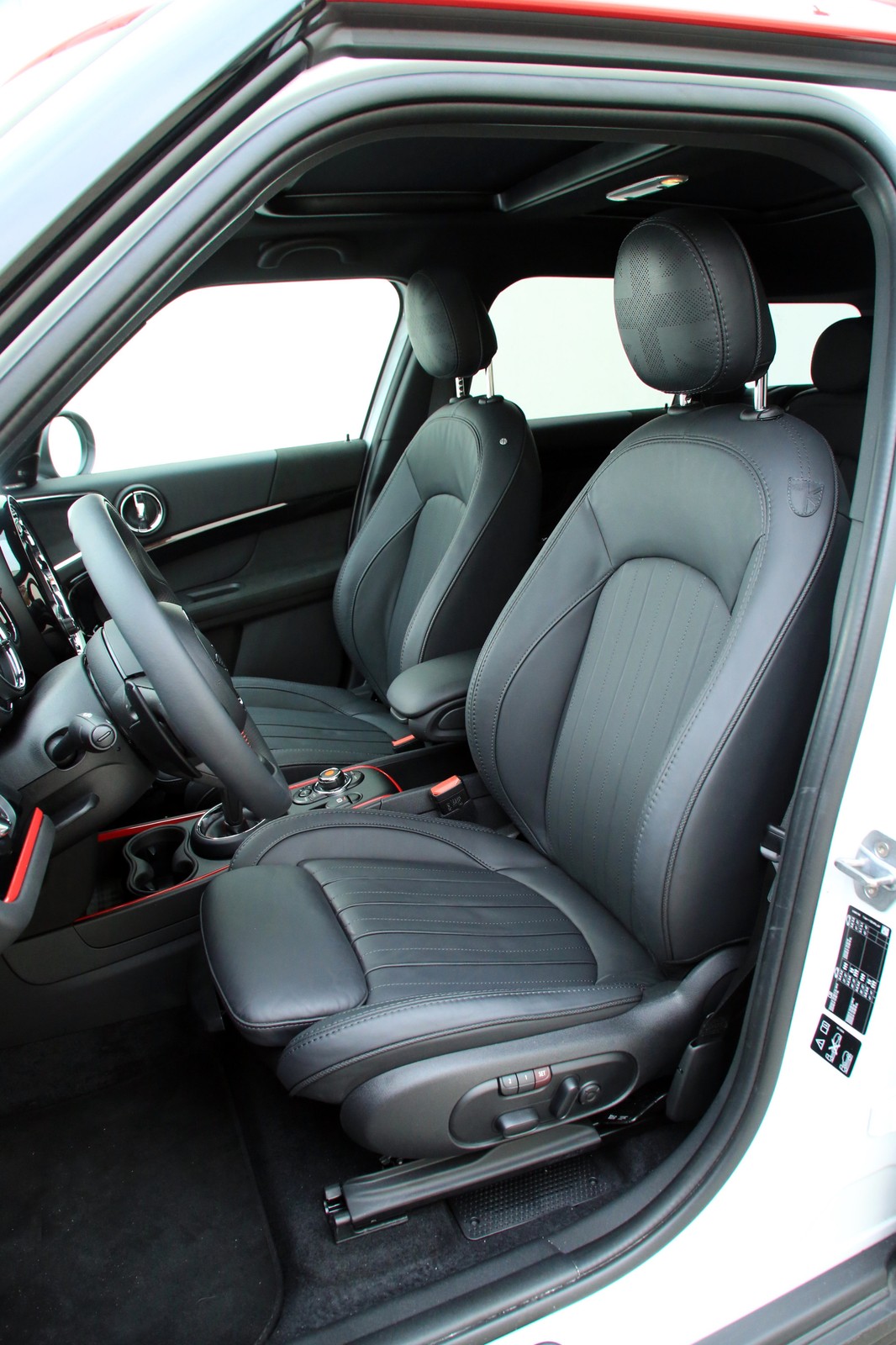 Mini Countryman JCW – bardzo sportowa wersja