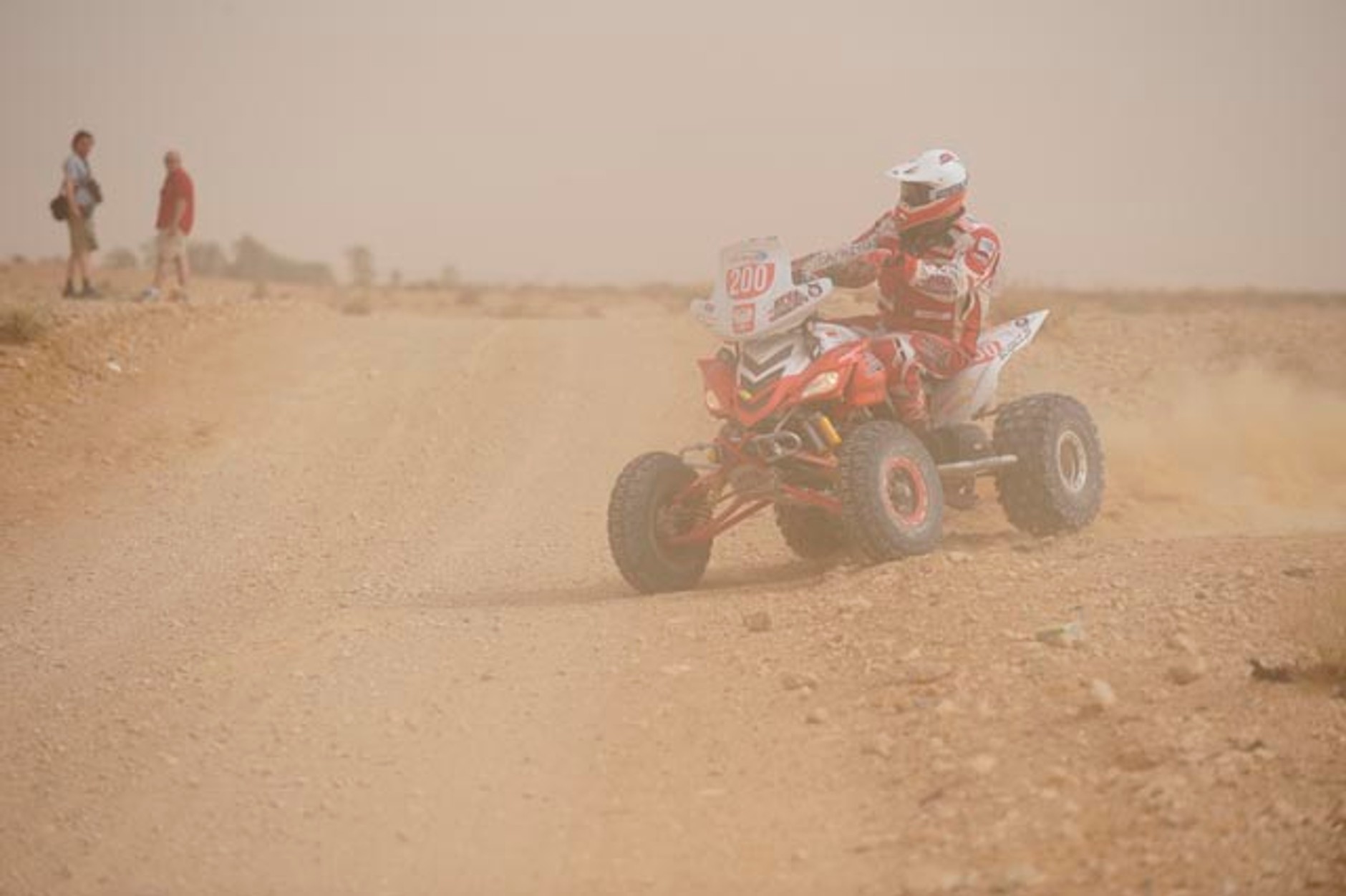 Rajd Tunezji 2010: Rafał Sonik umacnia pozycję lidera (3. etap)