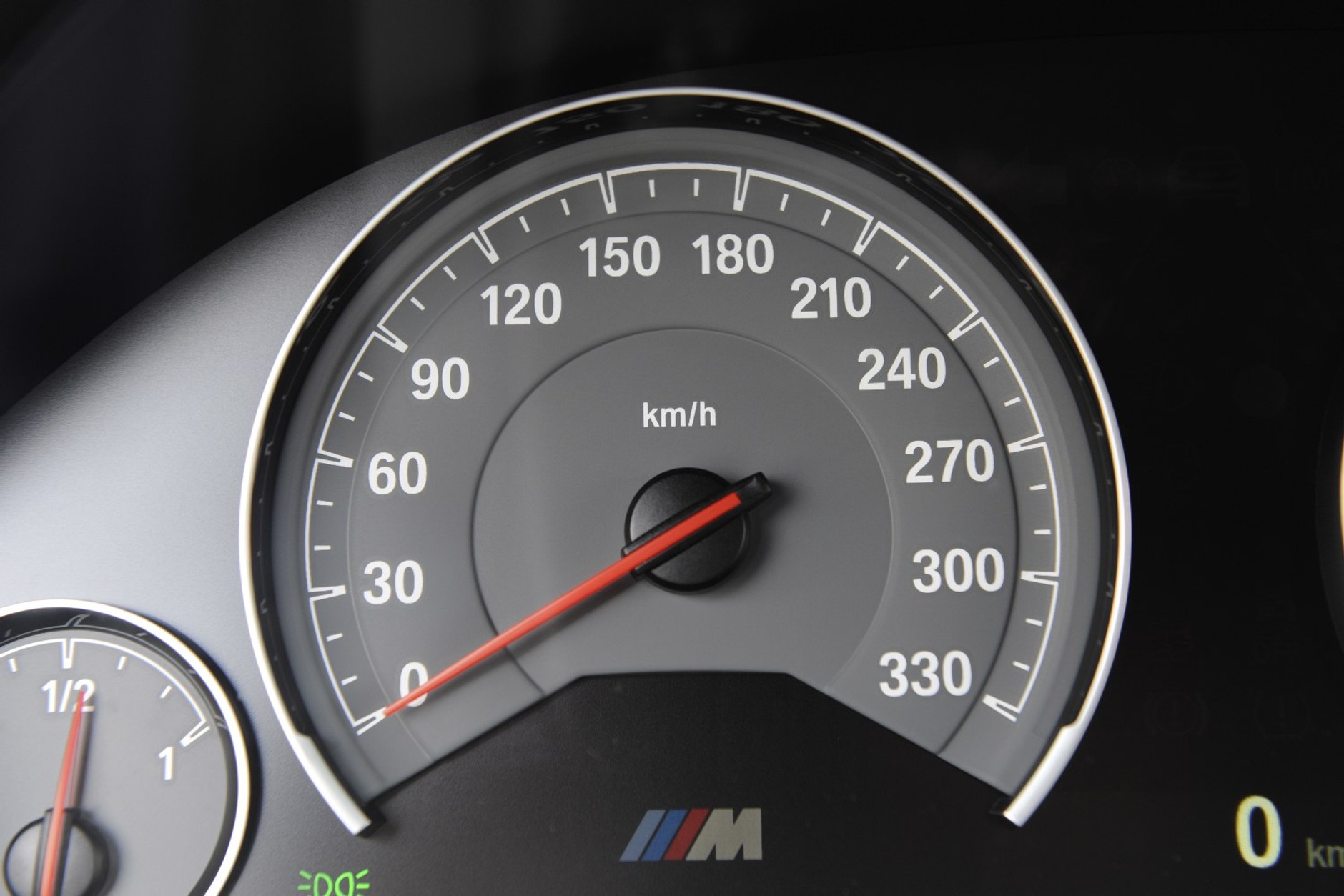 Porównanie Audi RS 5 i BMW M4