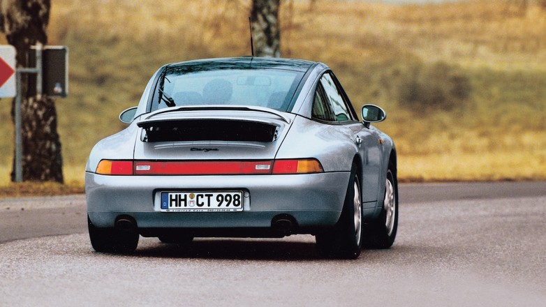 Porsche 911 Carrara