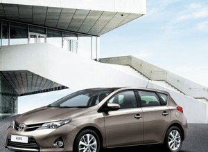 Znamy już polskie ceny nowej Toyoty Auris