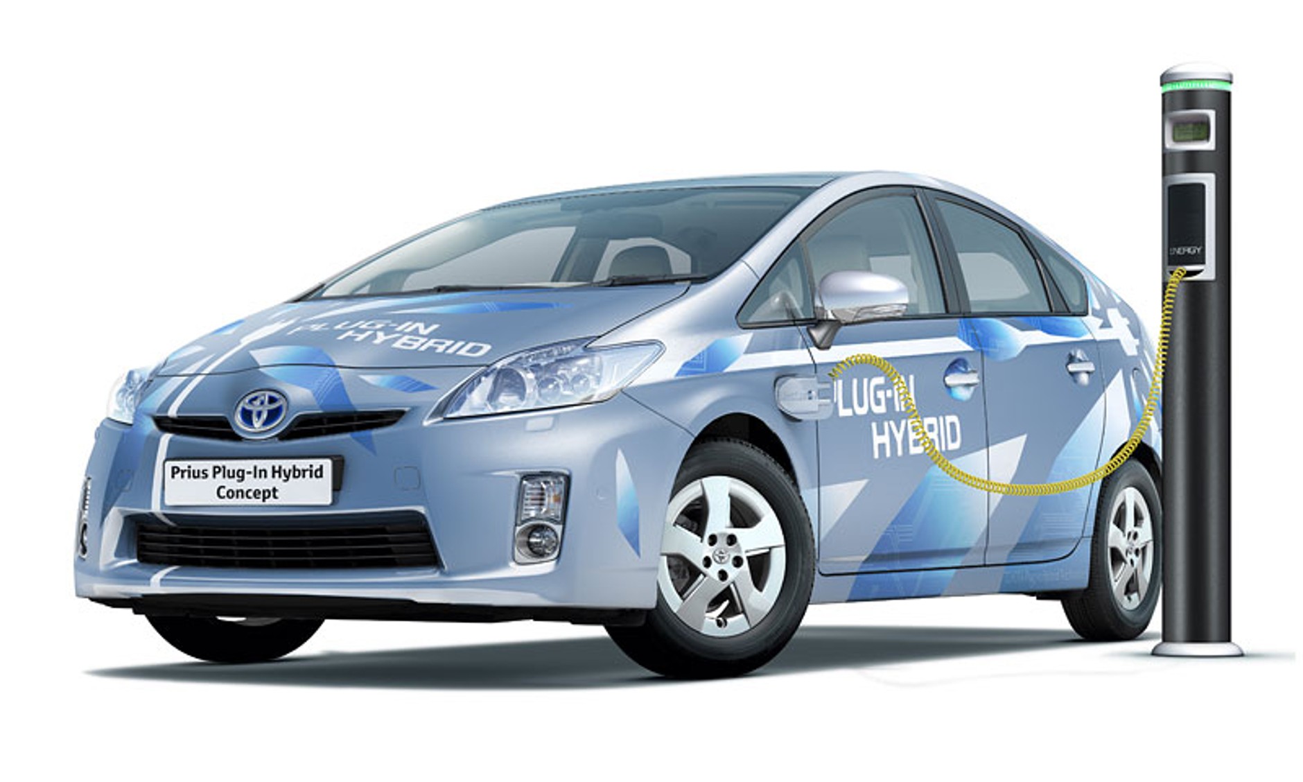 Toyota Prius Plug-in Hybrid: Delší dojezd a rychlejší nabíjení díky lithiu a zástrčce