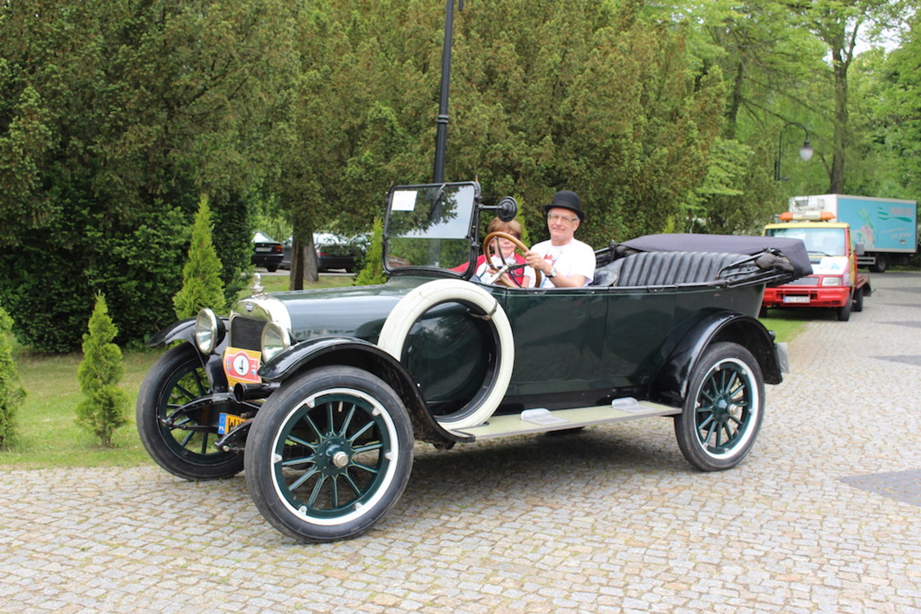 Rajd klasyków w Nowym Dworze