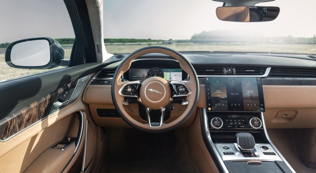 Jaguar XF po modernizacji