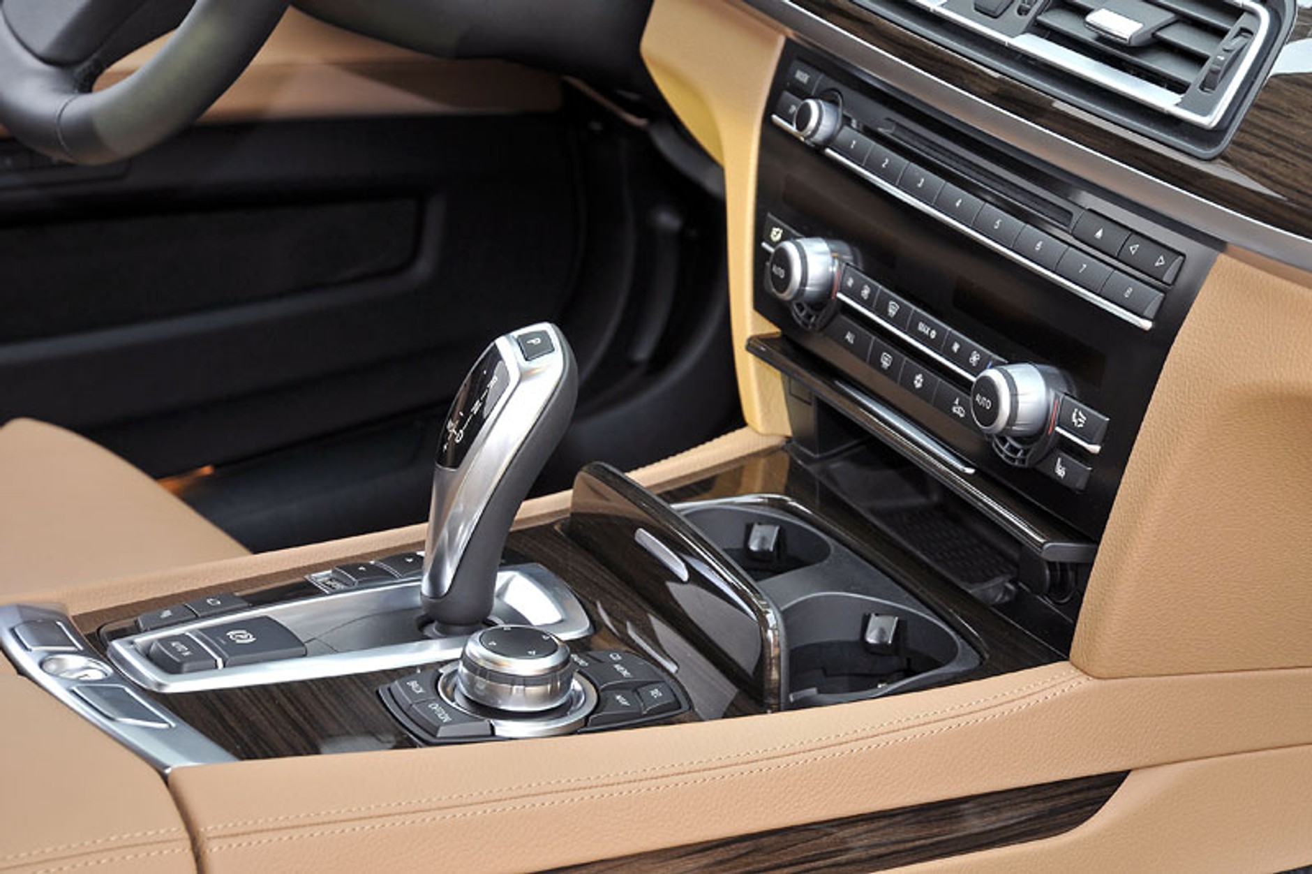 BMW 750iL i BMW 730d – pierwsze wrażenia z jazdy