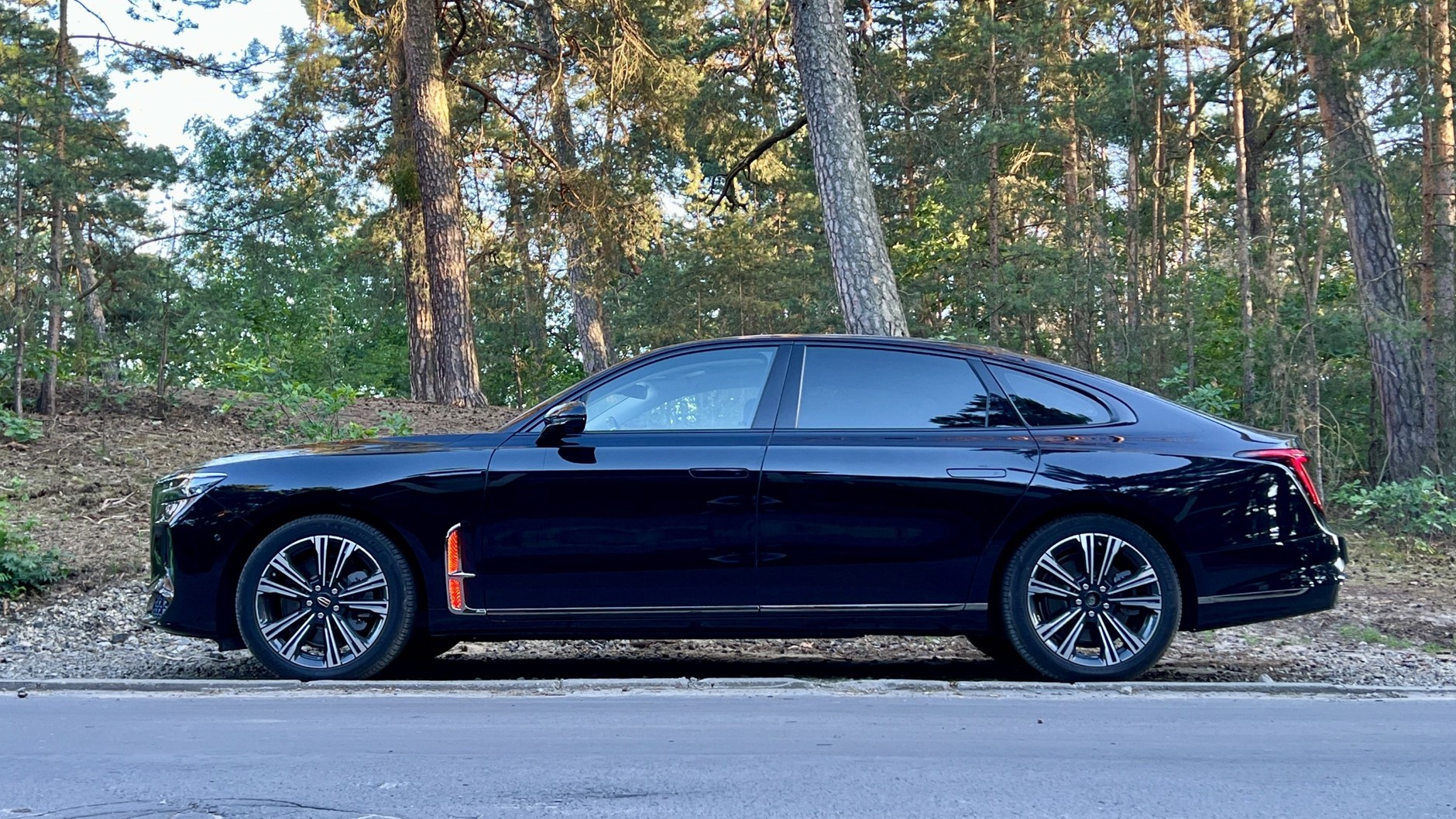 Hongqi H9