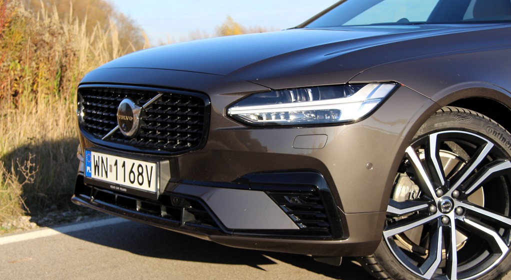 Volvo V90 T8 Ultra Dark
