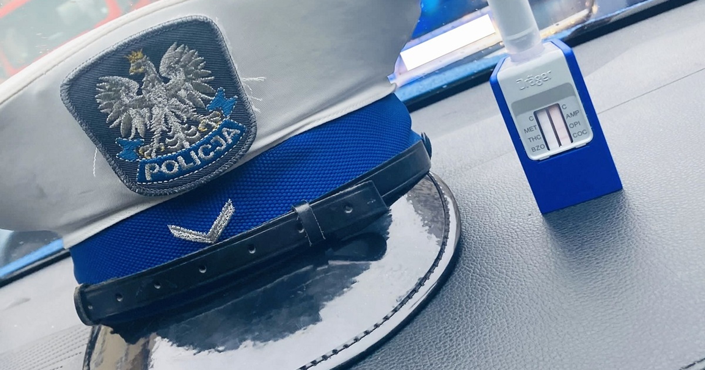 Policjanci zatrzymali go po służbie. Nie tylko był pod wpływem marihuany